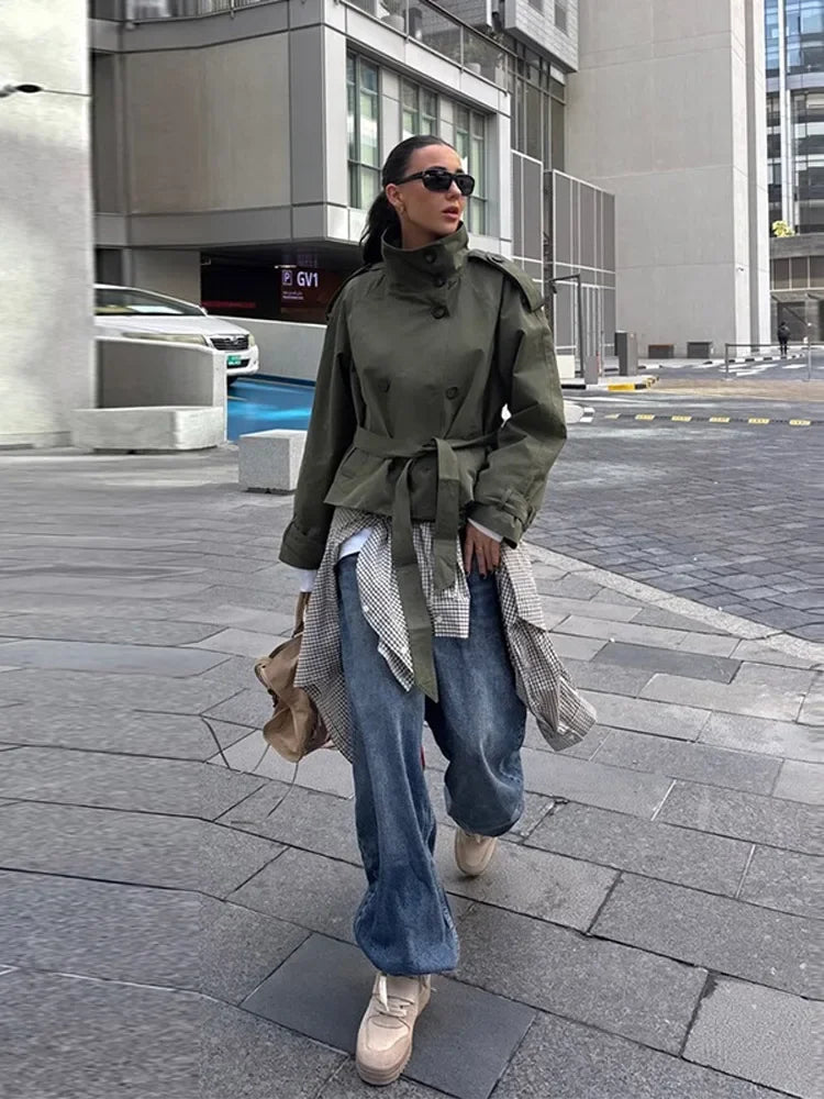 Thea korte trenchcoat met riem