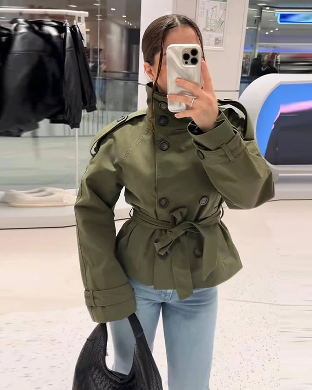 Thea korte trenchcoat met riem