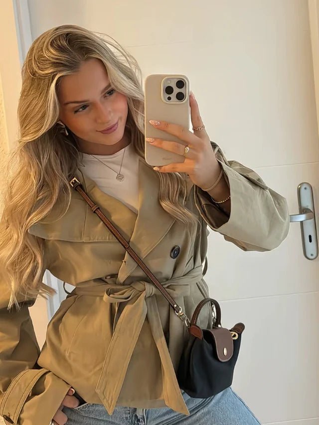 Thea korte trenchcoat met riem
