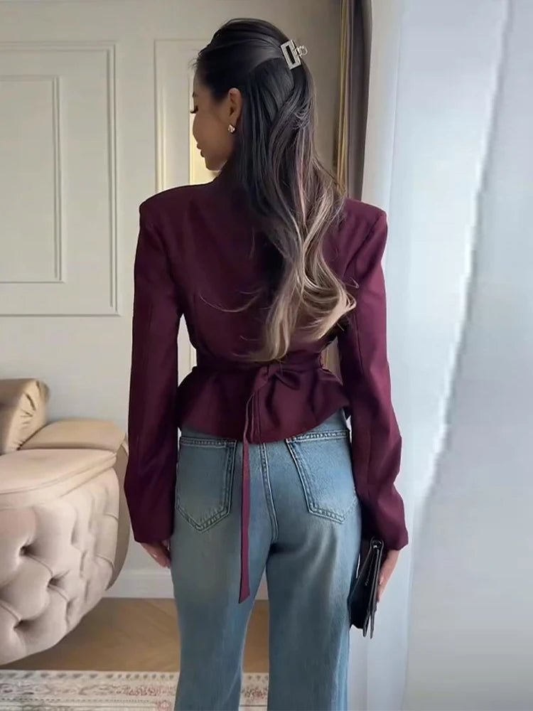 Blazer cintado com ombros estruturados Tricia
