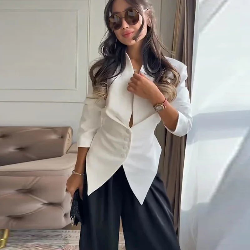 Blazer cintado com ombros estruturados Tricia