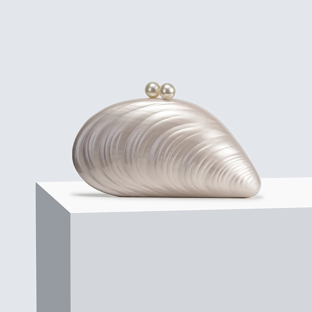 Valentina Shell-Shaped Clutch Purse