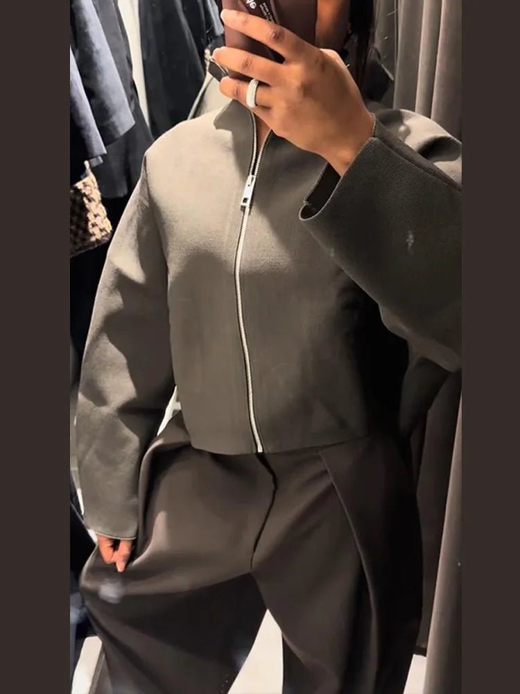 Zarina kort jakke med lynlås