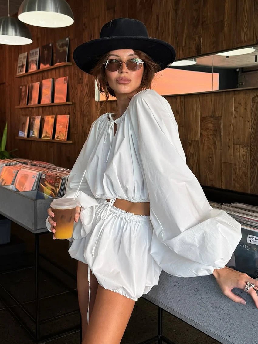 Zoe set med off shoulder-topp och shorts