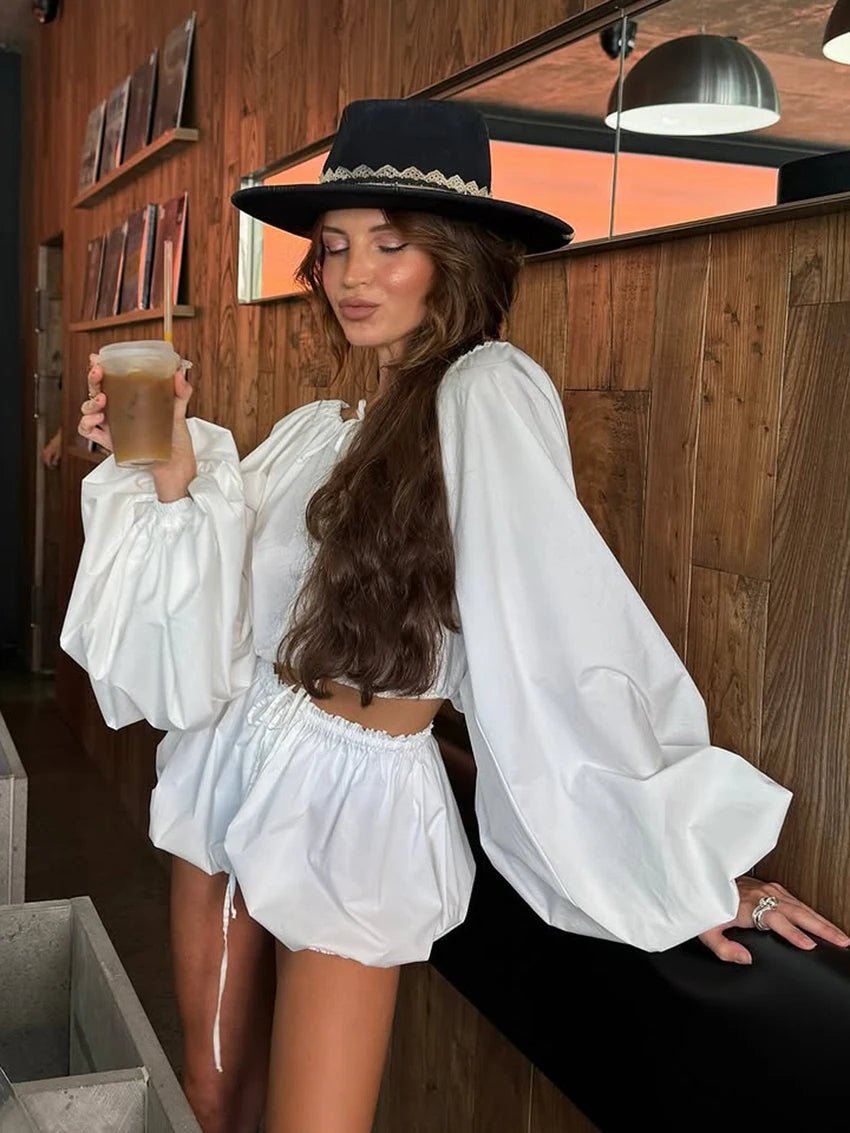 Zoe set med off shoulder-topp och shorts